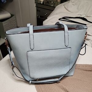 Spacious Blue Tote Bag with Minimalist Design